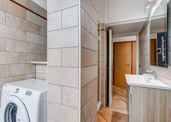 Ferravilla Apt, 2 Min To Subway!